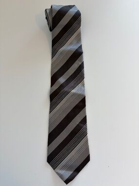 Giorgio Armani Italy 100% Silk Brown Striped Tie 4"